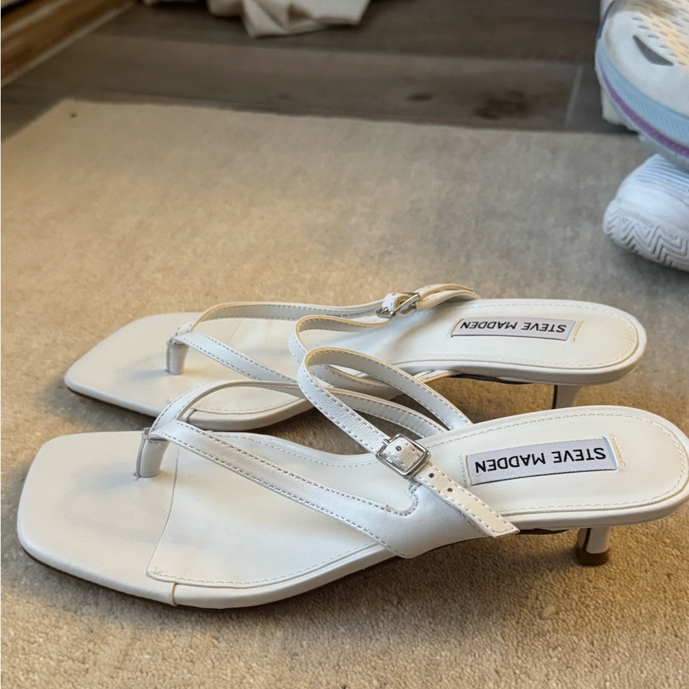 Steve Madden kitten heels
